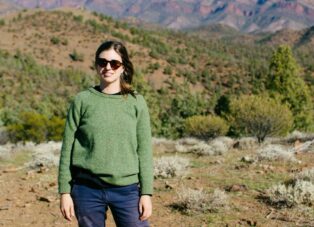 Wildlife Unlimted's Finance Manager, Bryony Callander, out in remote Australia